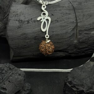 Ik Onkar Rudraksha Pendant Necklace – Sikh Symbol & Spiritual Energy Bead (25 Gram)