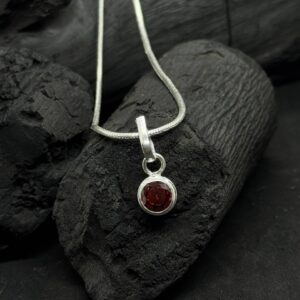 Minimal Garnet Silver Pendant – Deep Red Gemstone Necklace (20 Gram)